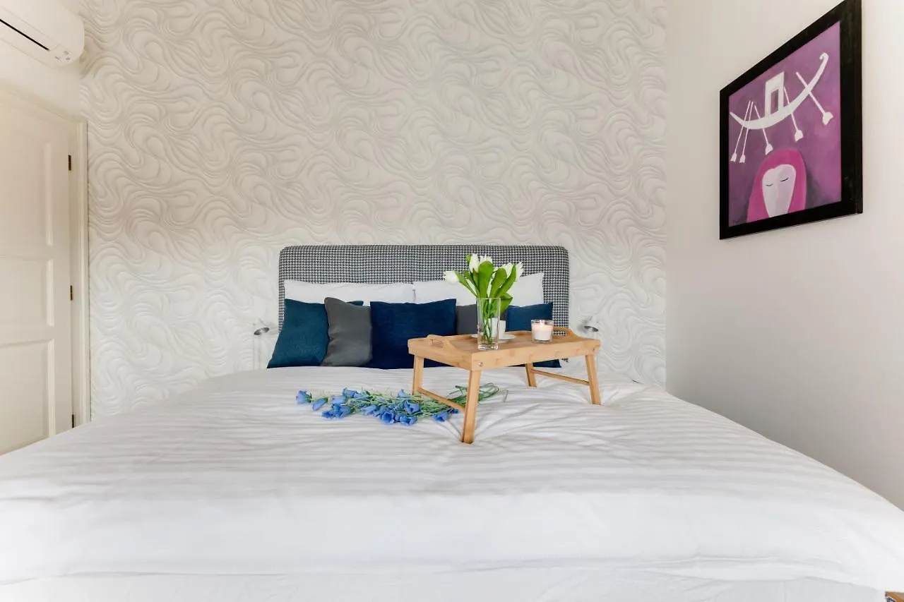 Ferienwohnung Andel Design Duplex, Ac, Garage Prag Tschechische Republik